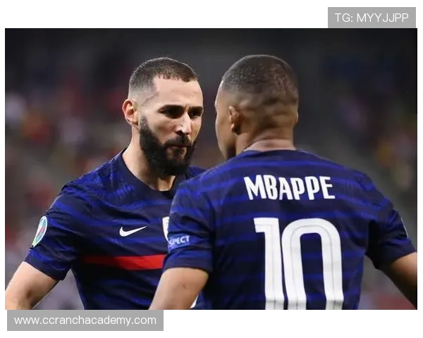 姆巴佩7分钟大爆发，维尼修斯助攻再现，皇马险胜奥林匹亚科斯！