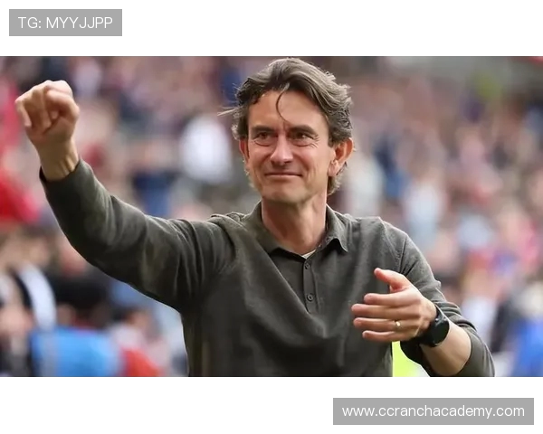 原创托特纳姆热刺球星因再次犯规面临被解约，托马斯·弗兰克再添两伤。